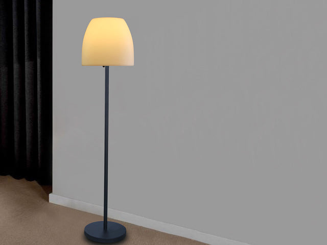 Leah Outdoor Floor Lamp - Environment