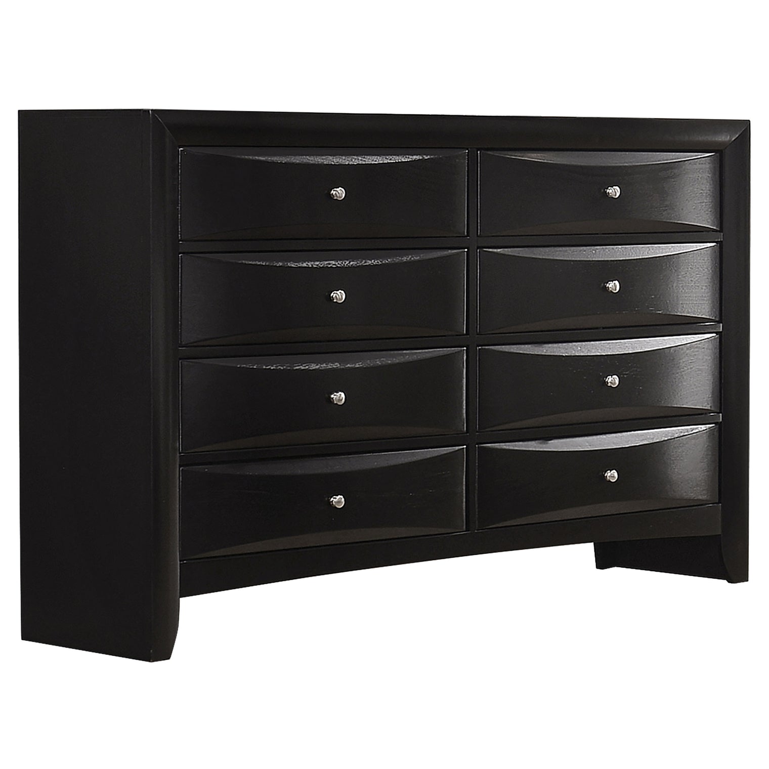 Dresser Briana