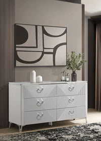 Dresser Cassia