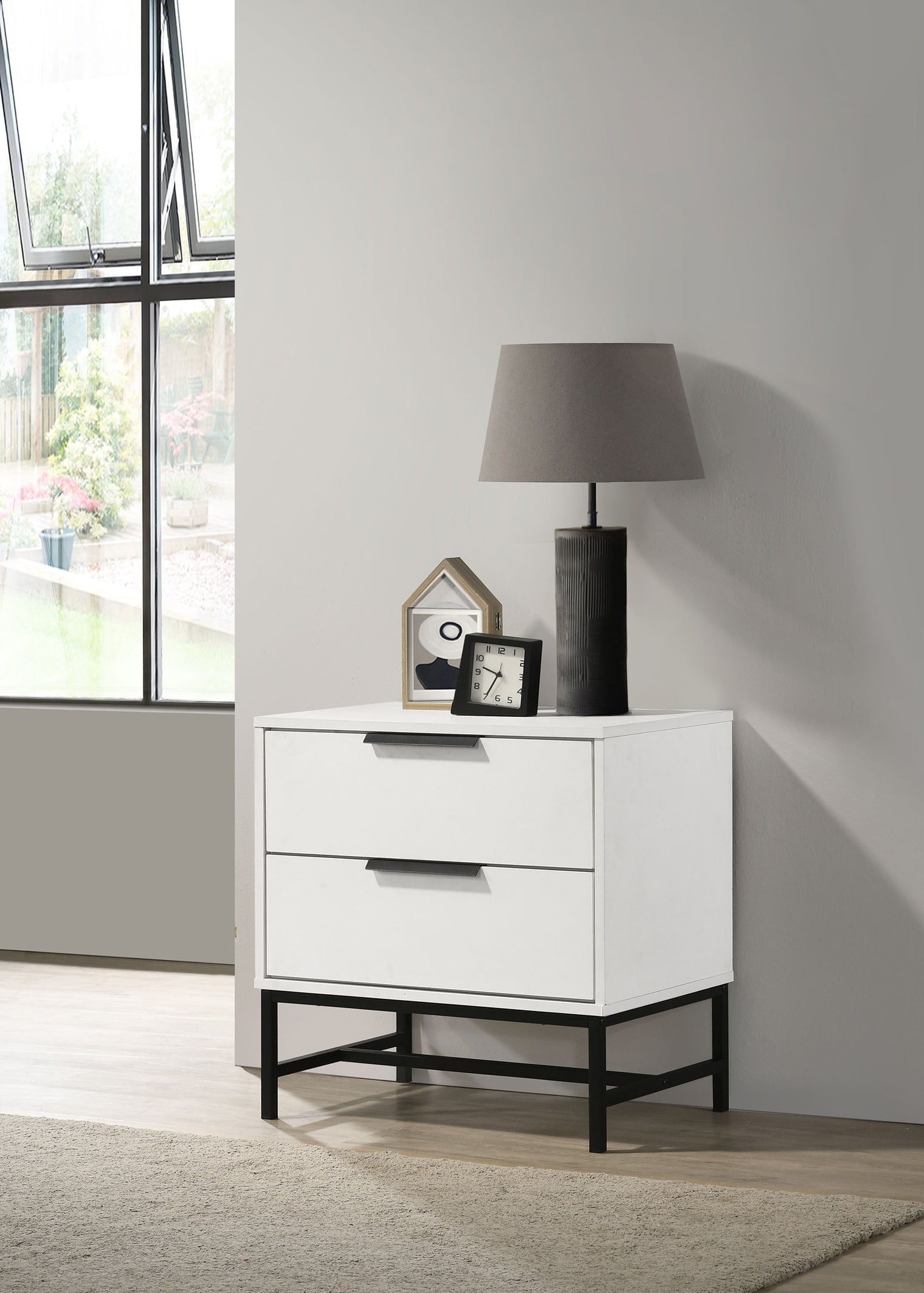 Nightstand Sonora