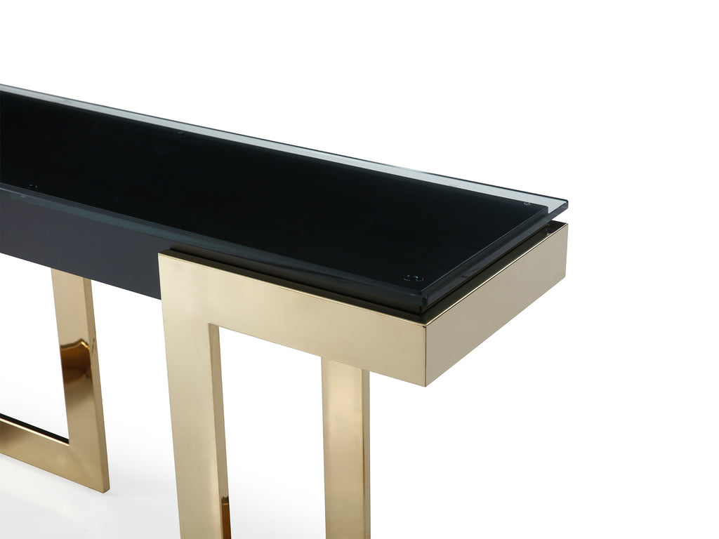 Sumo Console Table - Closer Look